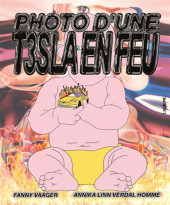 Photo d'une T3sla en feu