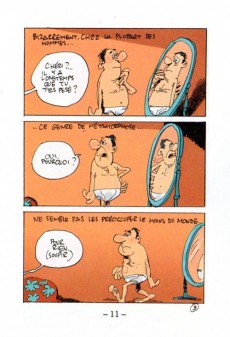 Extrait de Les femmes en blanc présentent... -MR3701- Les Chirurgiens esthétiques en stock