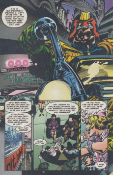Extrait de Judge Dredd : Legends of the law (1994) -1- The organ donors Chapter one: Honeymoon in hell