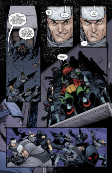 Extrait de Teenage Mutant Ninja Turtles (2011) -INT07- City Fall Part 2