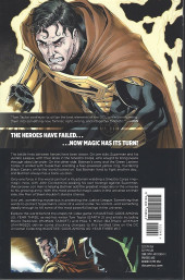 Verso de Injustice: Gods Among Us : Year Three (2014) -INT01- The heroes have failed...now magic has its turn!