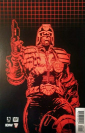 Verso de Predator vs Judge Dredd vs Aliens -1- Issue # 1