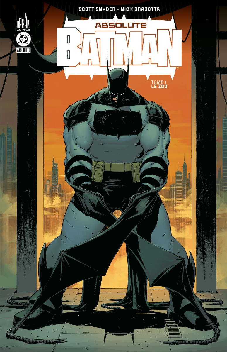 Couverture de Absolute Batman -1- Le Zoo
